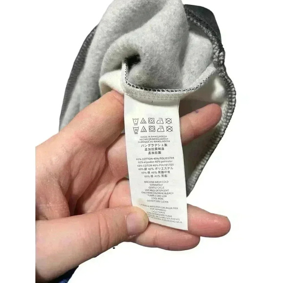 Michael Kors Size Large Men’s Quarter Zip Navy Gray Color Block - Picture 5 of 5